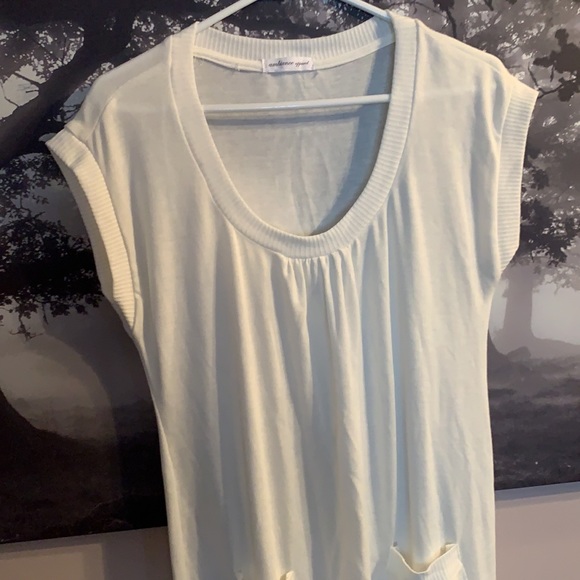 COPY - White soft maternity  top - Picture 2 of 5